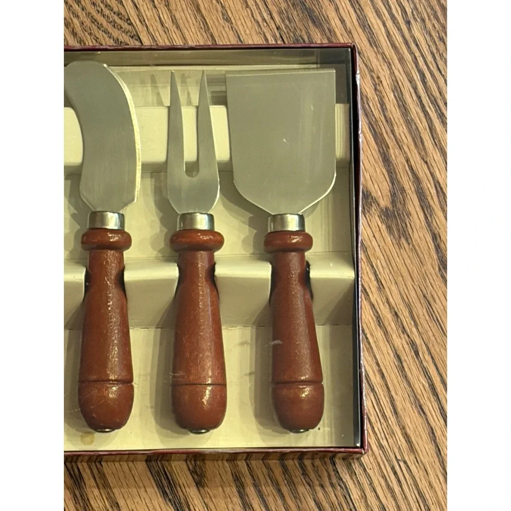 4 Piece Cheese Knife Set Stainless Steel Wood Handles Charcuterie Serving Tools